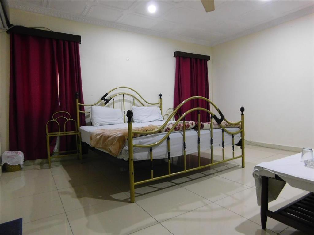 Hotel Humera Bahawalpur Exterior foto